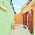 Casa Ginestra In *